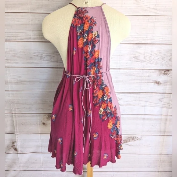 Free People It's a Cinch Magenta Floral Print Tie Back Mini Dress Size Small - Picture 10 of 16